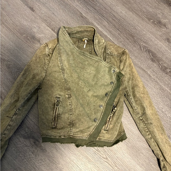 Free People Jackets & Blazers - Free People Olive Green Asymmetrical Moto Jacket